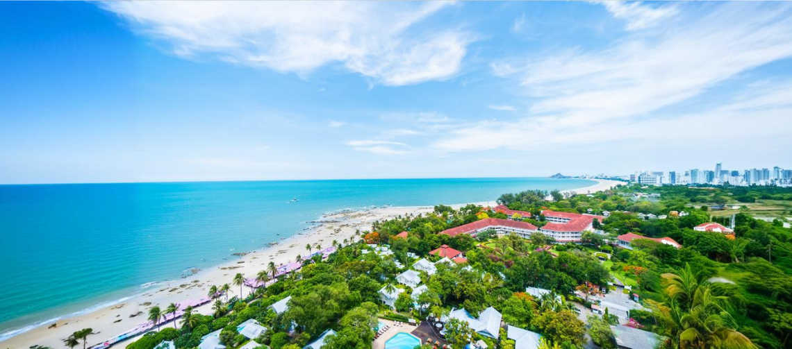 Why Beachfront Villas Are the Ideal Choice for a Stress-Free Vacation